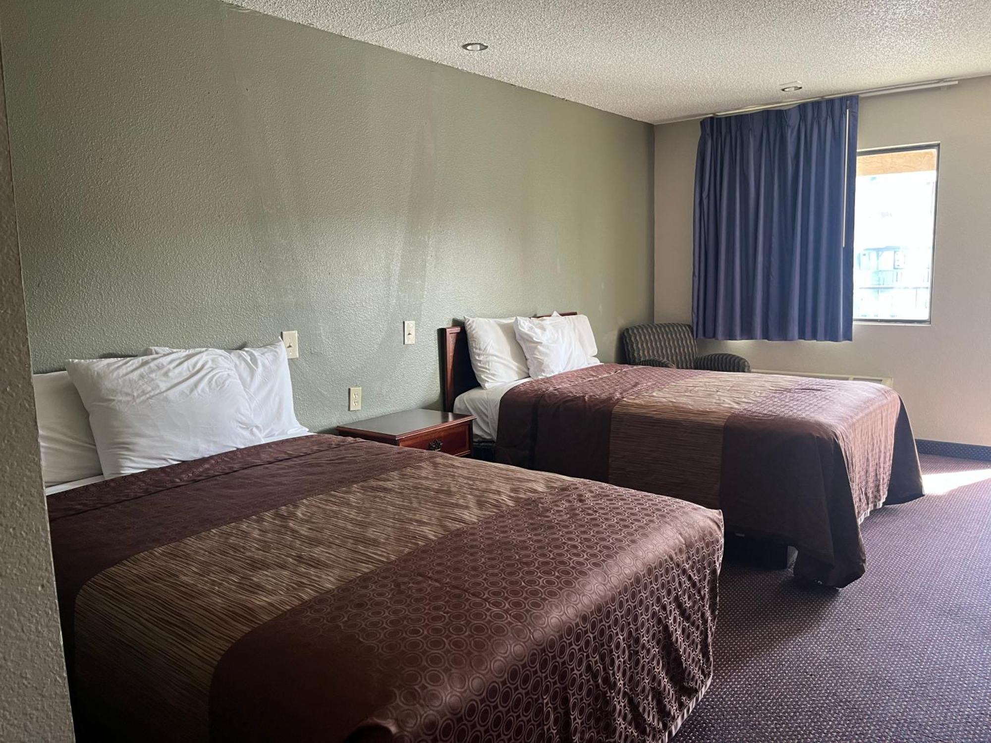Hallmark Inn And Suites San Antonio Exterior photo