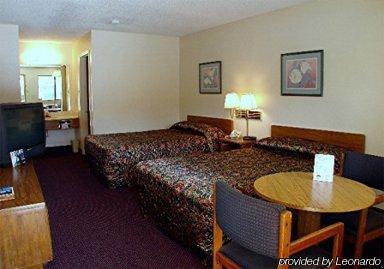 Hallmark Inn And Suites San Antonio Exterior photo